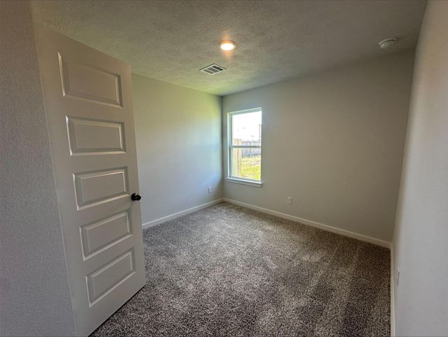 134 Lacebark Loop, Huntsville, TX 77320