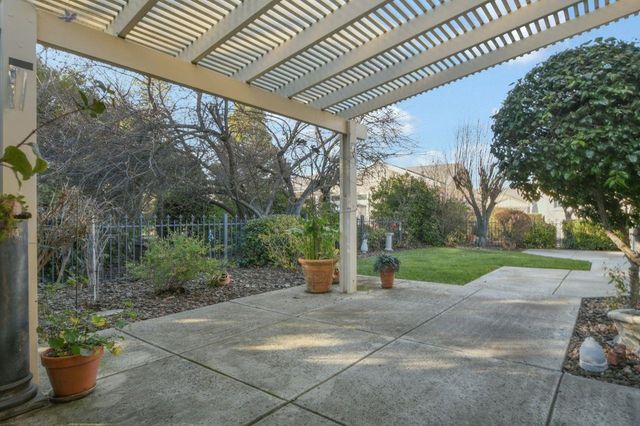 117 Scarlet Way, Brentwood, CA 94513