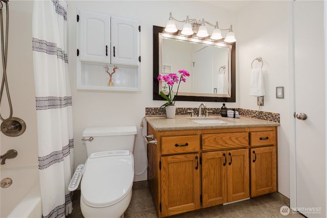 8616 Foster Grove Court NE, Bremerton, WA 98311