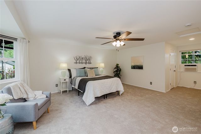 8616 Foster Grove Court NE, Bremerton, WA 98311