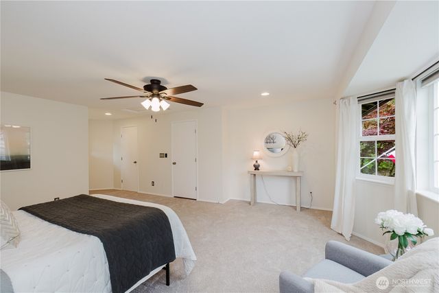 8616 Foster Grove Court NE, Bremerton, WA 98311