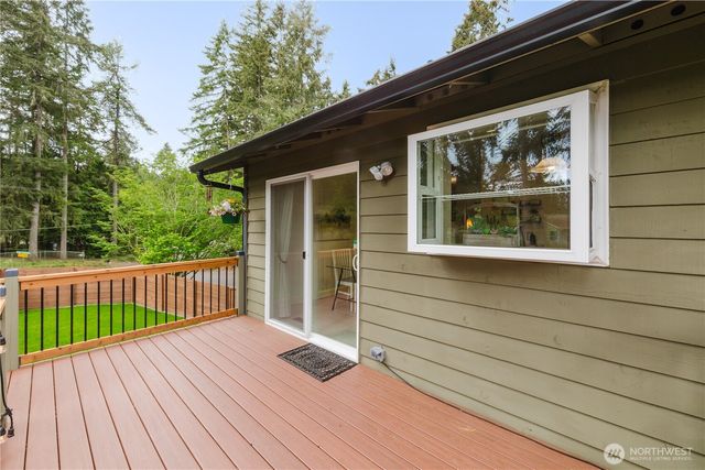8616 Foster Grove Court NE, Bremerton, WA 98311