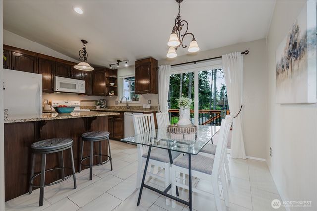 8616 Foster Grove Court NE, Bremerton, WA 98311