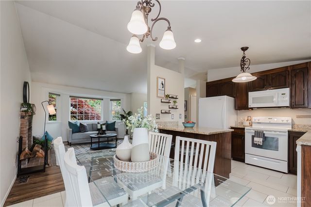 8616 Foster Grove Court NE, Bremerton, WA 98311