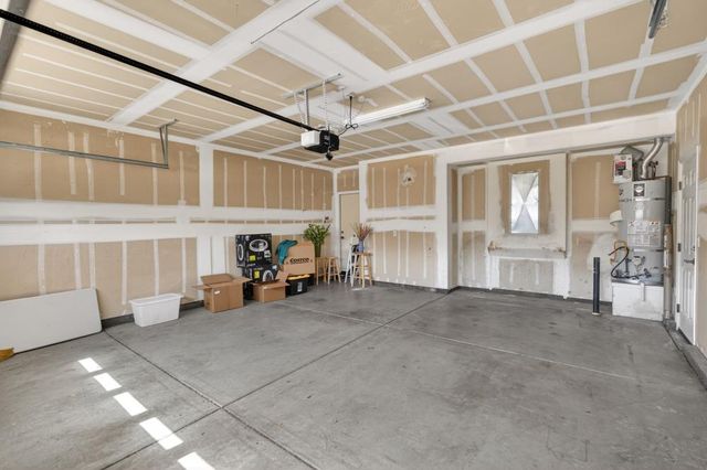 10250 Canadeo Cir, Elk Grove, CA 95757