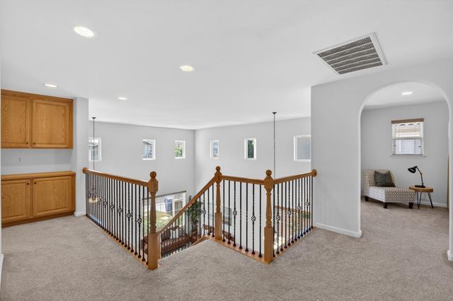 10250 Canadeo Cir, Elk Grove, CA 95757