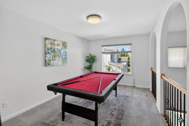10250 Canadeo Cir, Elk Grove, CA 95757