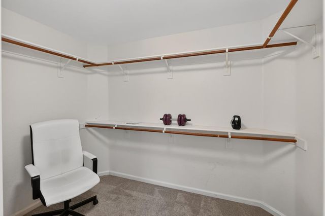 10250 Canadeo Cir, Elk Grove, CA 95757