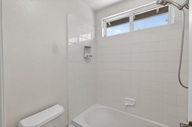 10250 Canadeo Cir, Elk Grove, CA 95757
