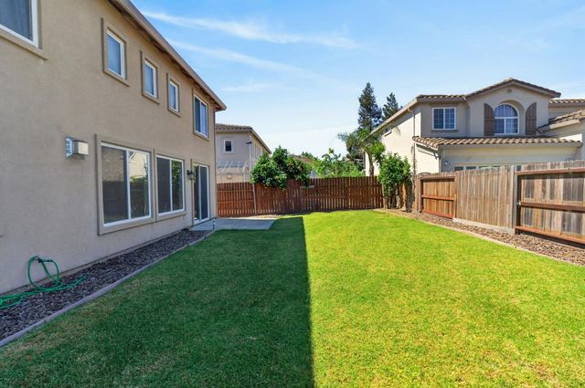 10250 Canadeo Cir, Elk Grove, CA 95757