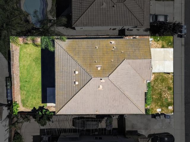 10250 Canadeo Cir, Elk Grove, CA 95757