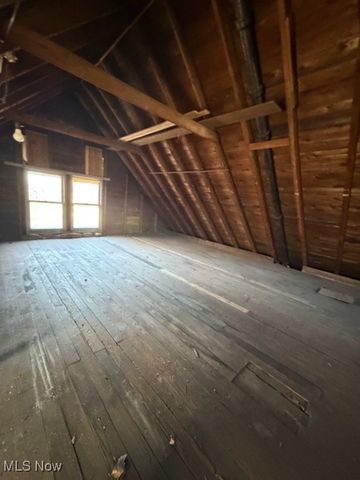 3149 W 103rd Street, Cleveland, OH 44111