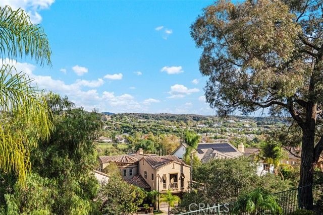 24 Peony, Laguna Hills, CA 92679