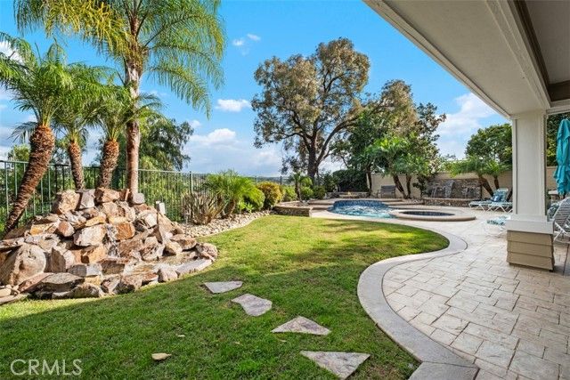 24 Peony, Laguna Hills, CA 92679