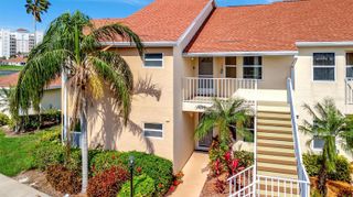 1620 FAIRWAY TRACE B, Palmetto, FL 34221