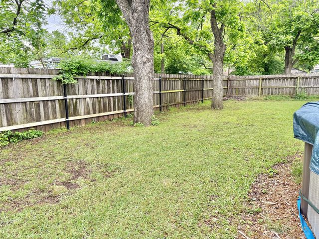 407 W Westhill Drive, Cleburne, TX 76033
