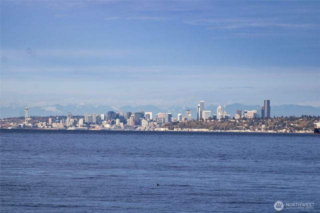 1088 Colchester Drive, Port Orchard, WA 98366