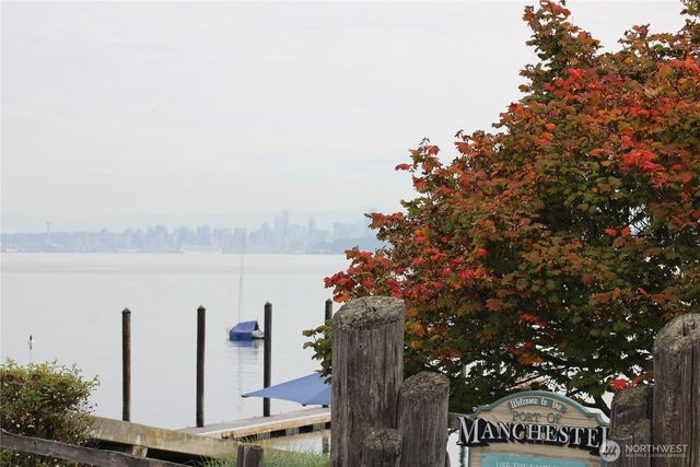 1088 Colchester Drive, Port Orchard, WA 98366