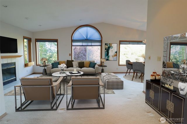 1088 Colchester Drive, Port Orchard, WA 98366
