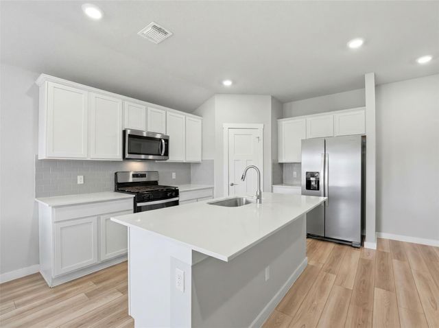 1024 Tipton ST, Georgetown, TX 78633