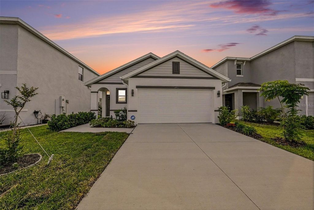 6298 WANDERING WILLOW DRIVE, Wesley Chapel, FL 33545