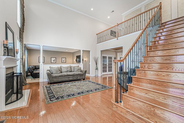 15 Cornwallis Court, Manalapan, NJ 07726