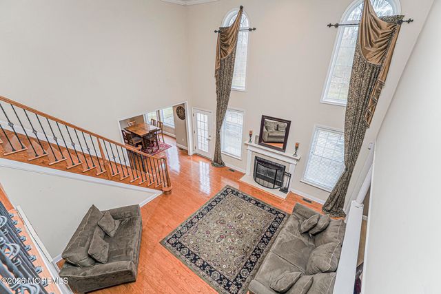 15 Cornwallis Court, Manalapan, NJ 07726