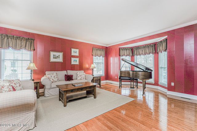 15 Cornwallis Court, Manalapan, NJ 07726