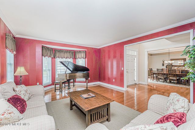 15 Cornwallis Court, Manalapan, NJ 07726