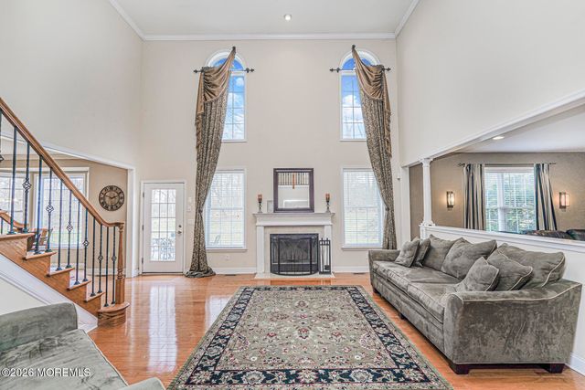 15 Cornwallis Court, Manalapan, NJ 07726