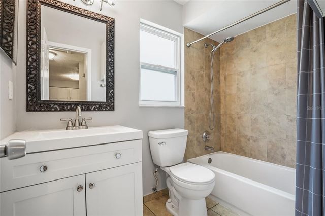 2720 S SUNRISE COURT 2, Orlando, FL 32806