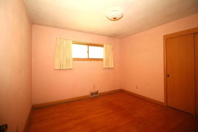 8403 W Keefe AVENUE, Milwaukee, WI 53222