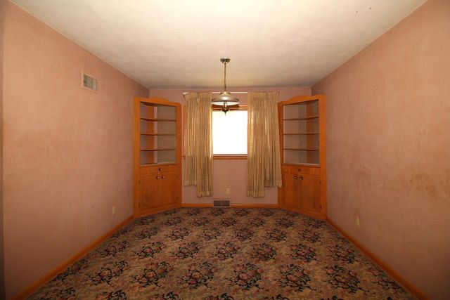 8403 W Keefe AVENUE, Milwaukee, WI 53222