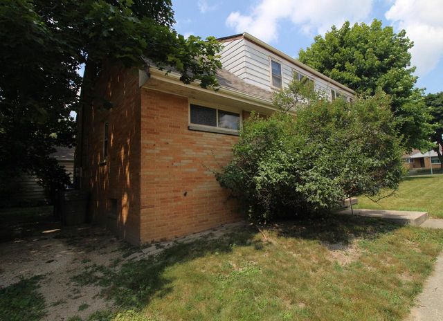 8403 W Keefe AVENUE, Milwaukee, WI 53222