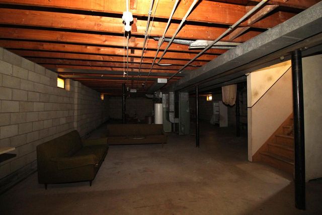 8403 W Keefe AVENUE, Milwaukee, WI 53222