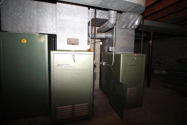 8403 W Keefe AVENUE, Milwaukee, WI 53222