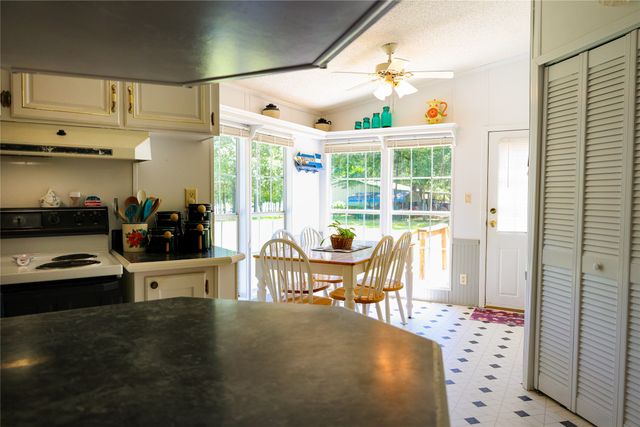 1085 Private Road 5860, Yantis, TX 75497