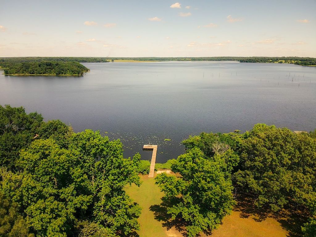 1085 Private Road 5860, Yantis, TX 75497