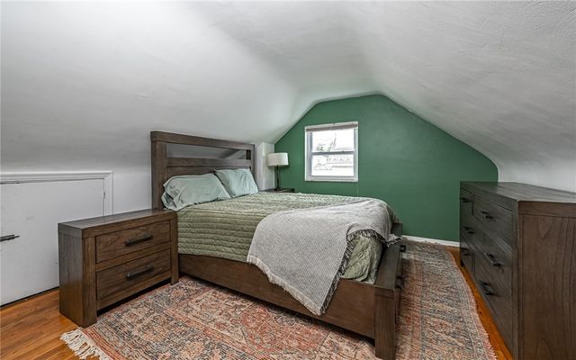 107 Hoffman St, Shaler, PA 15116