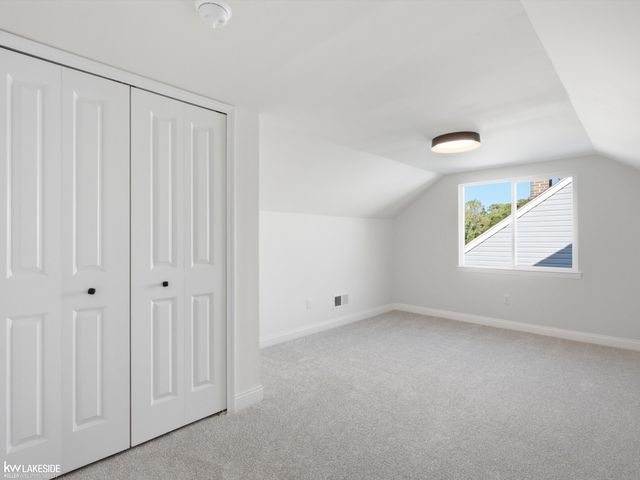 17800 Wexford Street, Roseville, MI 48066