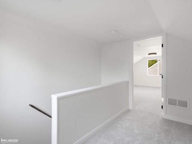 17800 Wexford Street, Roseville, MI 48066