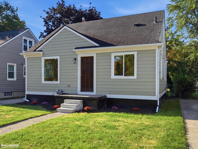 17800 Wexford Street, Roseville, MI 48066