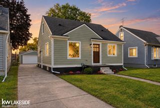 17800 Wexford Street, Roseville, MI 48066