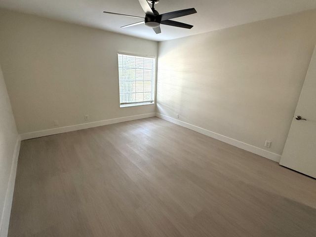 2220 NE 68 Street 1007, Fort Lauderdale, FL 33308