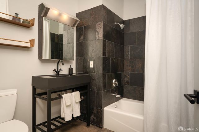 73 Sumner Street 304, San Francisco, CA 94103