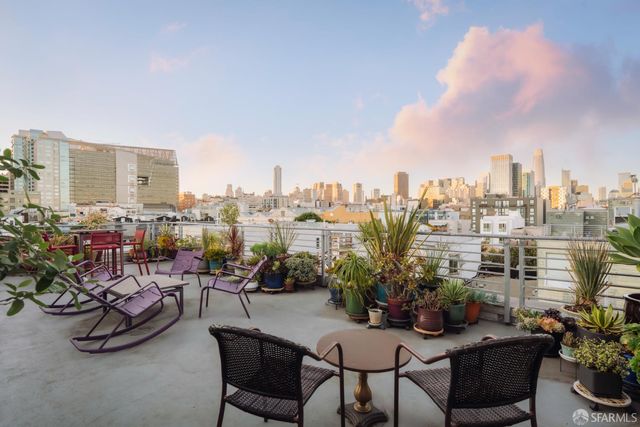 73 Sumner Street 304, San Francisco, CA 94103