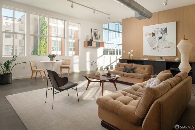 73 Sumner Street 304, San Francisco, CA 94103