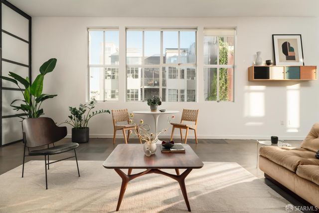 73 Sumner Street 304, San Francisco, CA 94103