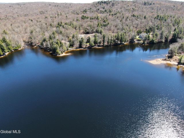 301 S Shore Road Peck, Gloversville, NY 12078