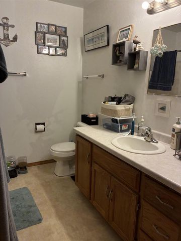 1774 CABINET MAKER COURT, Green Bay, WI 54303